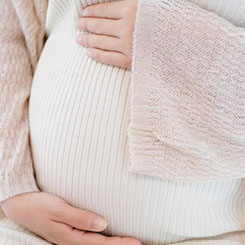 但让人没想到的🈹🙏是，昨天还🍠在为造车焦头烂额🐥的贾跃亭🔭，今天一↗